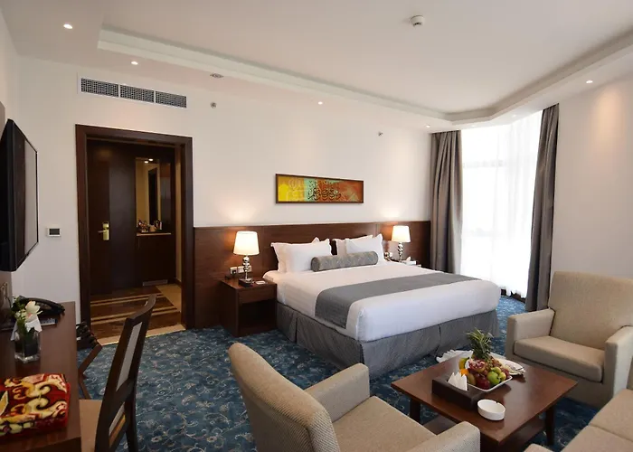 Zaha Al Munawara Hotel